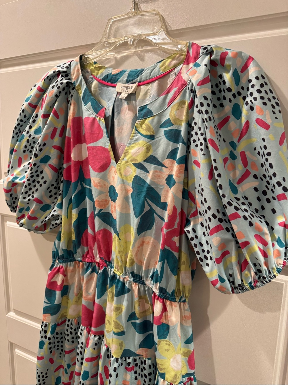 Umgee Multicolor Floral Print Tiered Puff Sleeve Dress - Size M - Picture 3 of 10